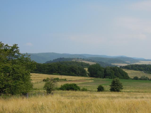 Tam někde jsou Kremničky - pohled od Hrabin