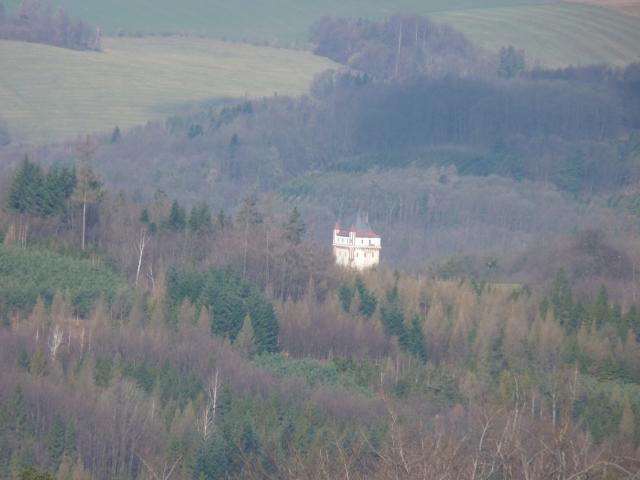 11. Bílá věž 